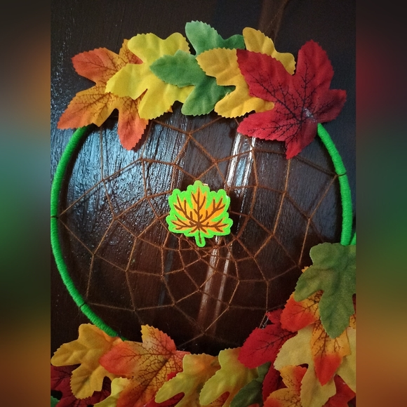 Fall Owl Wreath - Picture 3 of 5